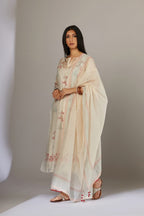 Straight kurta set with an all-over hand block print and side panels