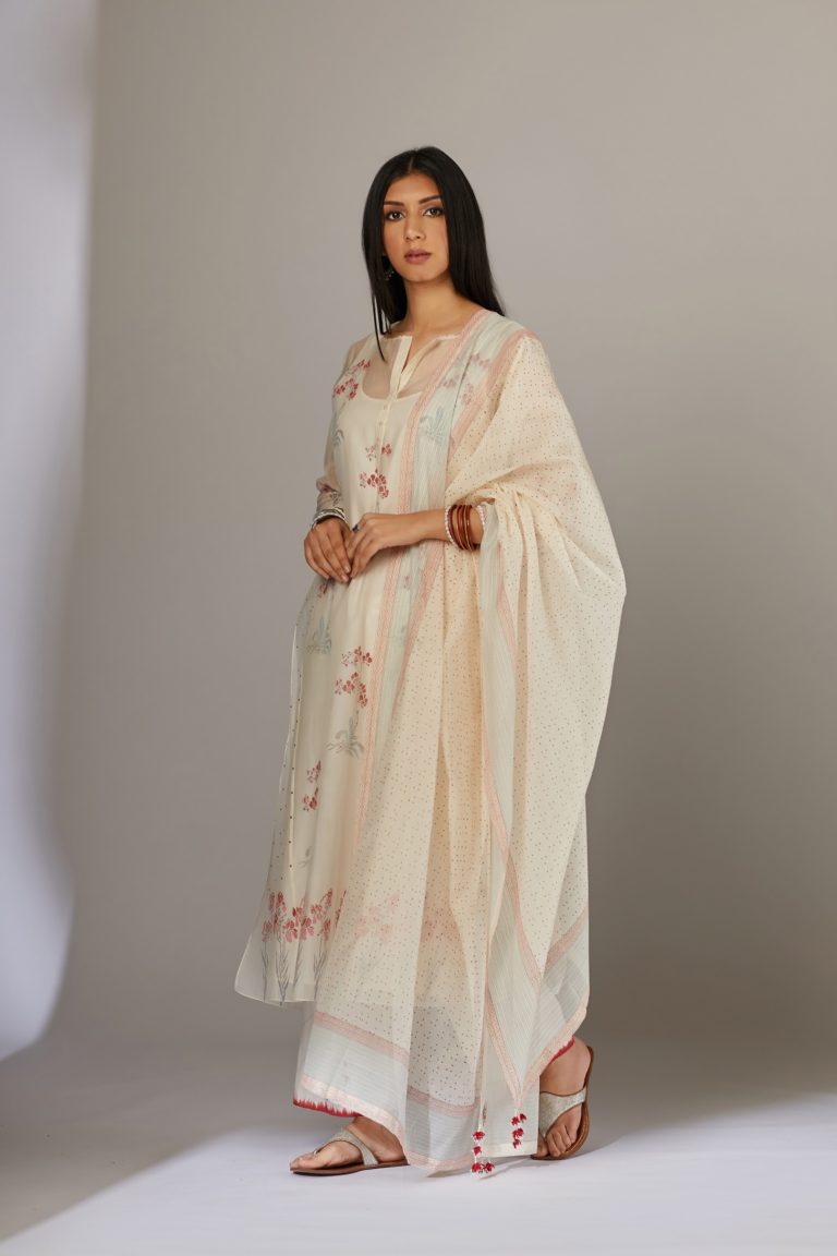 Straight kurta set with an all-over hand block print and side panels