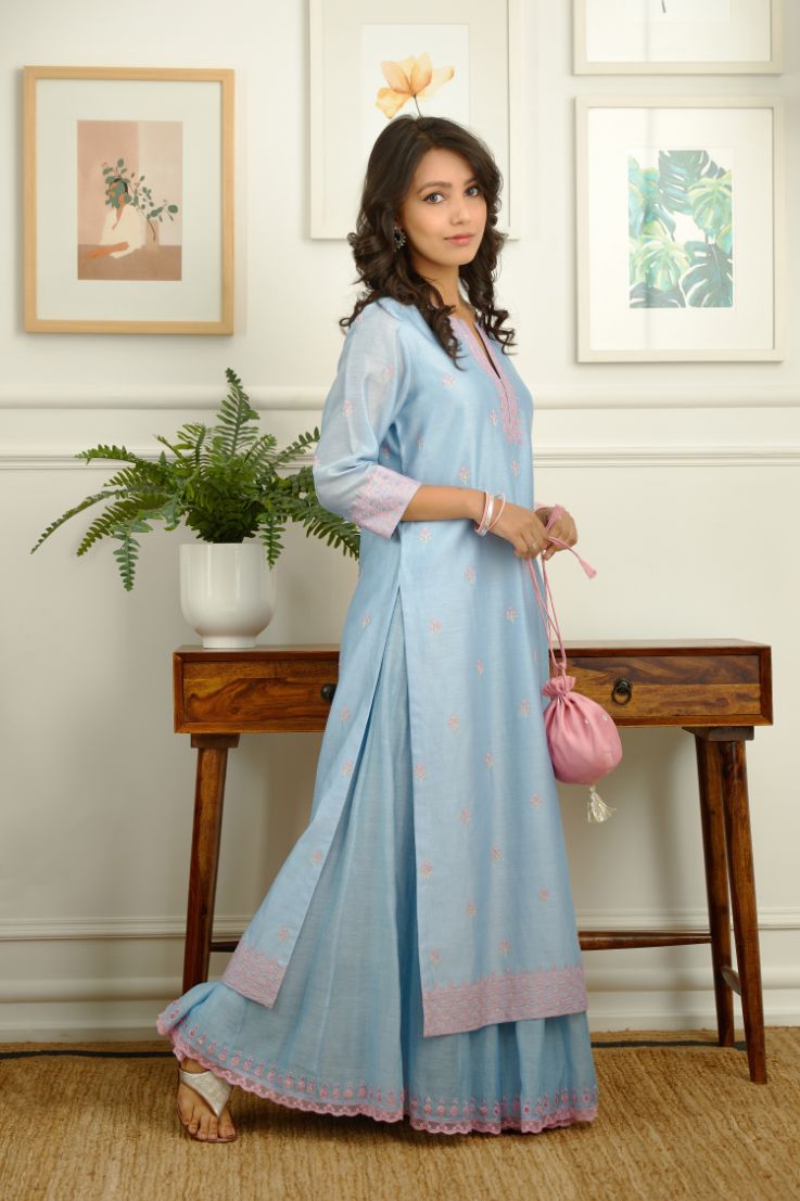 Silk Chanderi straight kurta set, lined with cotton and embroidered with pink contrast silk thread.