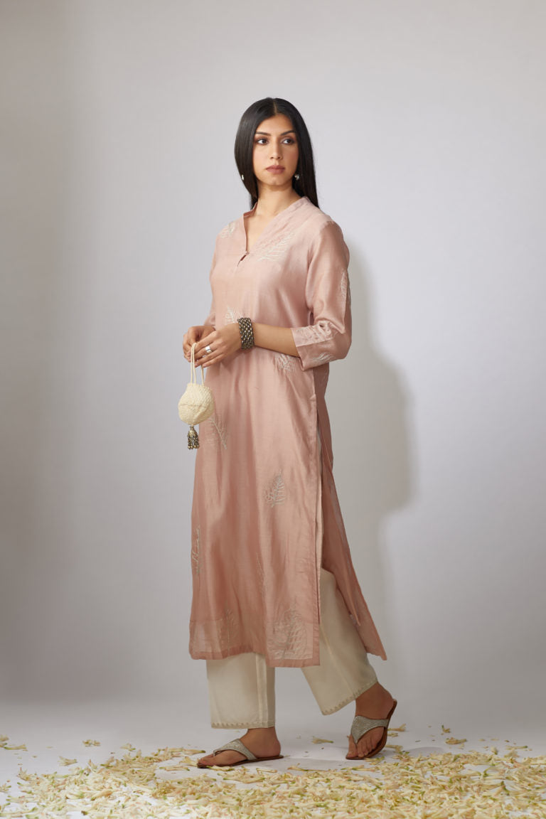Pastel pink straight kurta set with zari embroidery