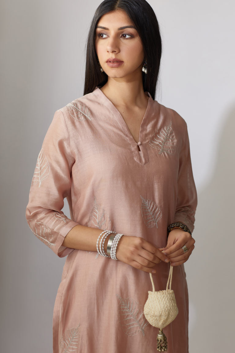 Pastel pink straight kurta set with zari embroidery