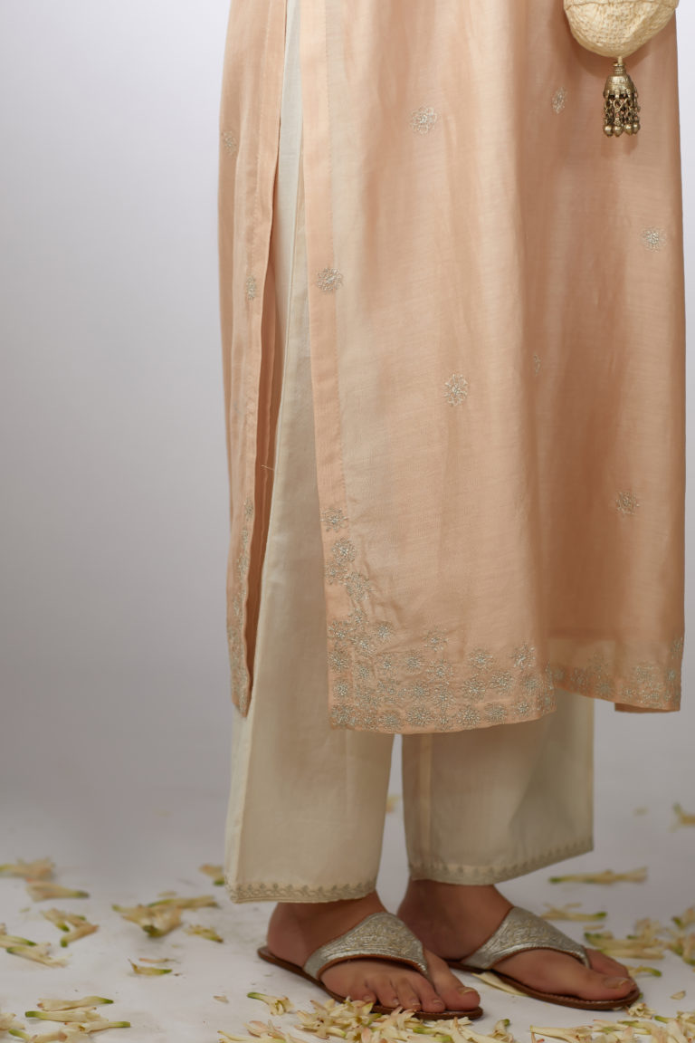 Light peach straight Chanderi kurta set with zari embroidery