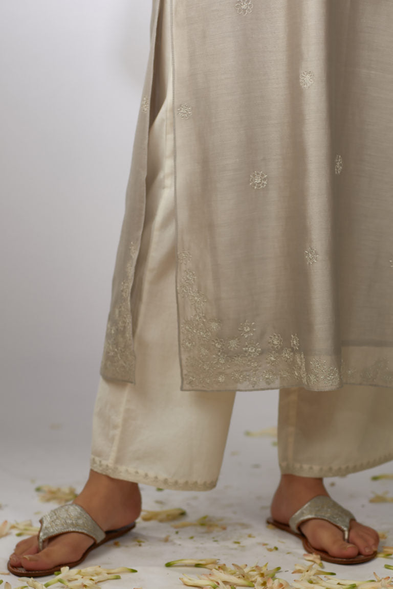 Dusty grey straight Chanderi kurta set with zari embroidery