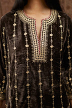 Grey silk velvet straight kurta set with all over heavy gold gota and zari embroidery.
