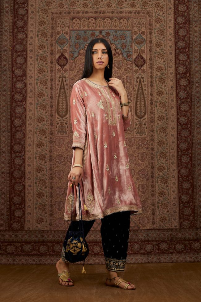 Short kalidar silk velvet kurta set with button placket and all over gold gota and zari embroidery.