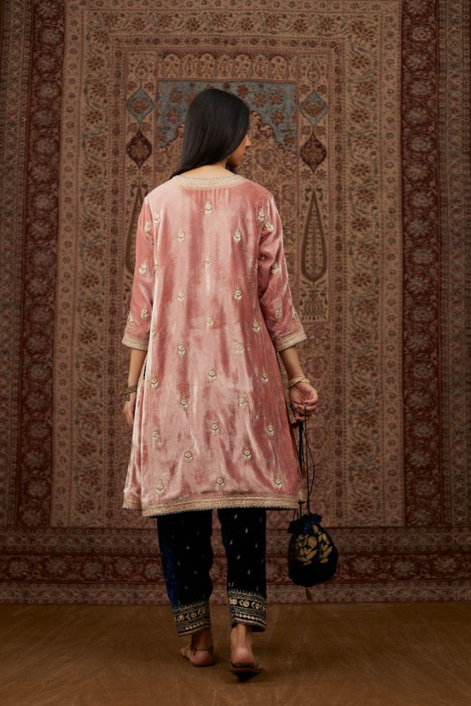 Short kalidar silk velvet kurta set with button placket and all over gold gota and zari embroidery.