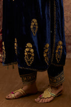 Navy blue silk velvet straight kurta set with all over gold zari embroidery butas and round neckline.