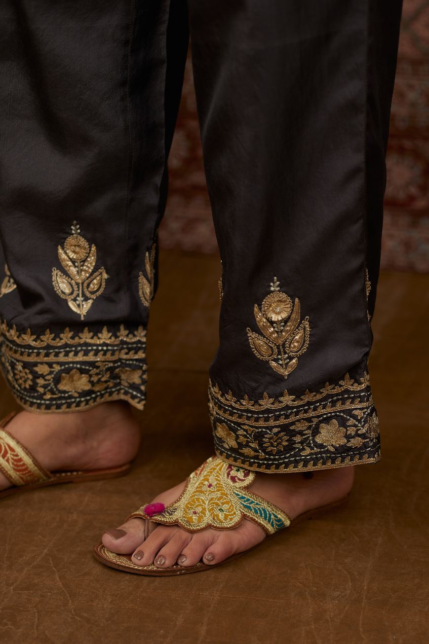 Grey silk straight pants woth gold gota and zari embroidery (Pant)