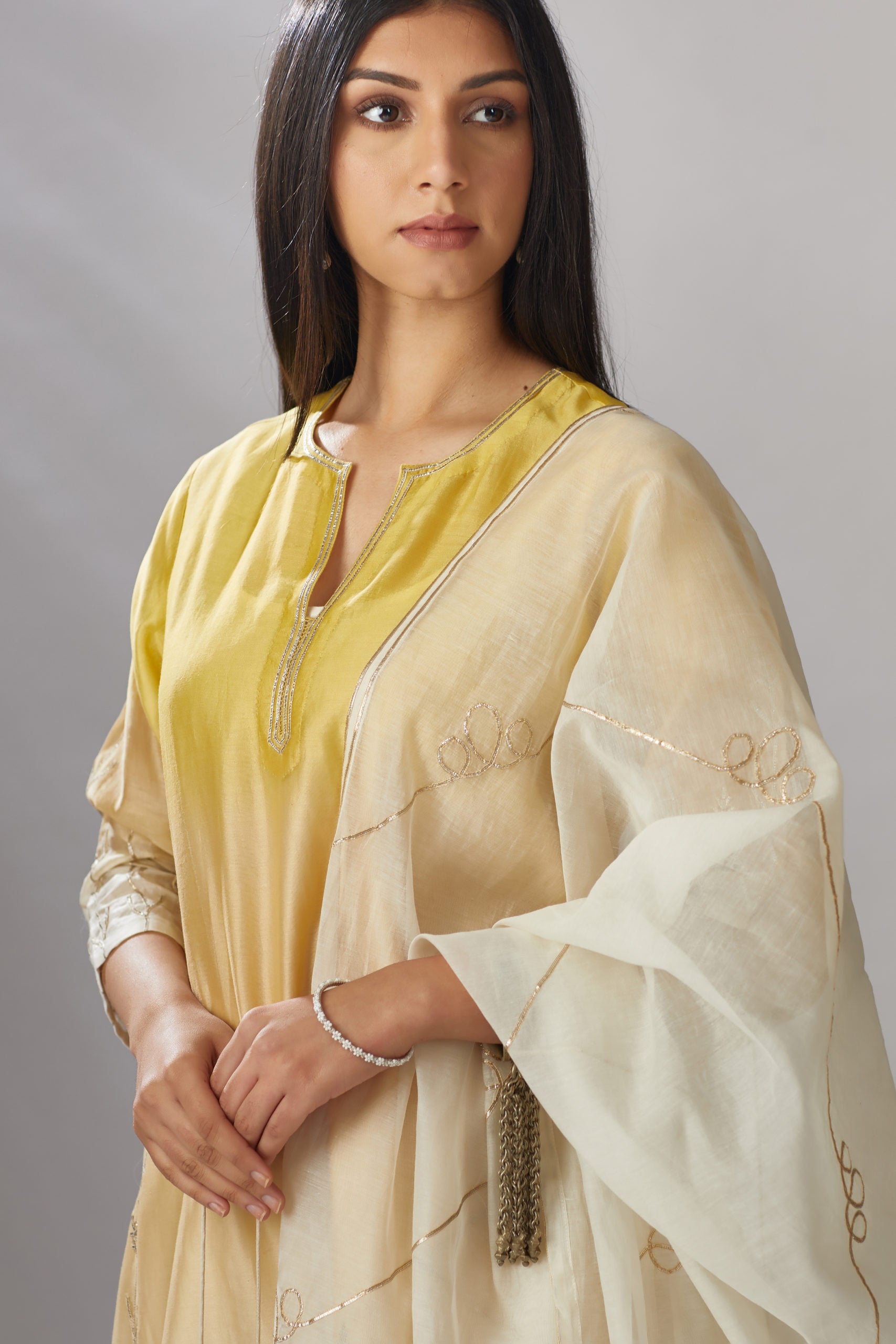 Cotton Chanderi dupatta with all-over gota work