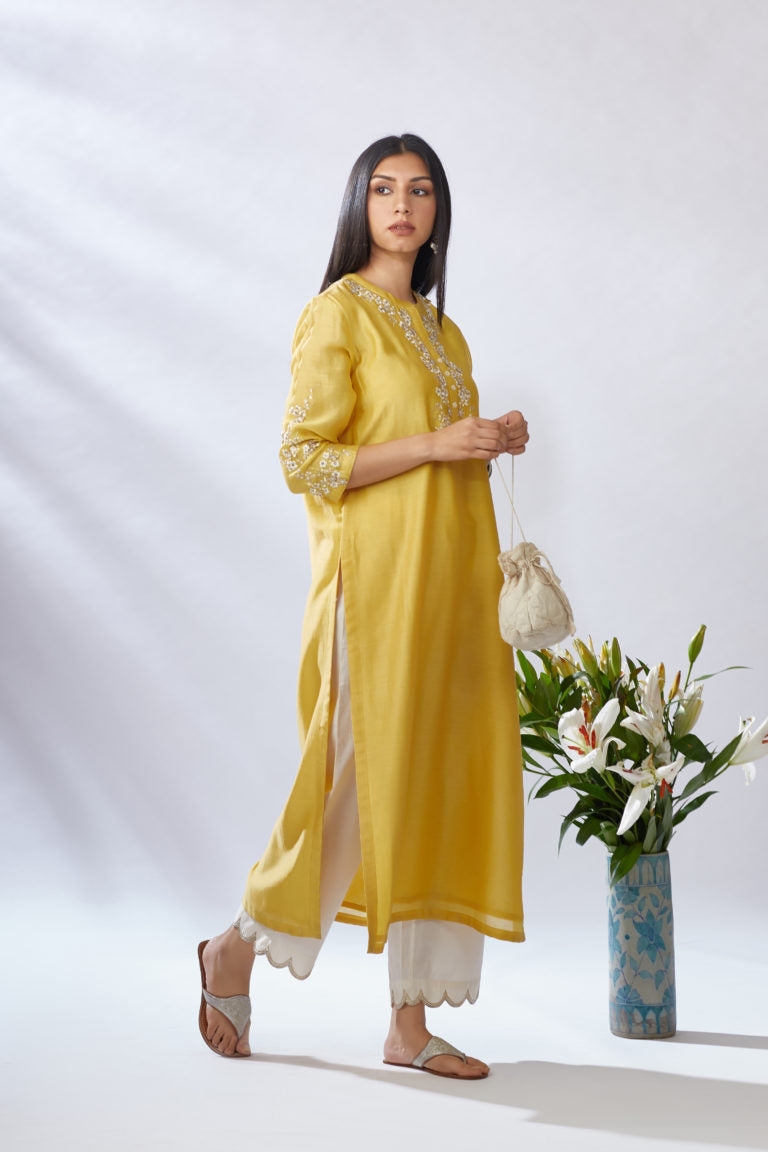 Yellow straight kurta set, detailed with gota and sequin embroidery