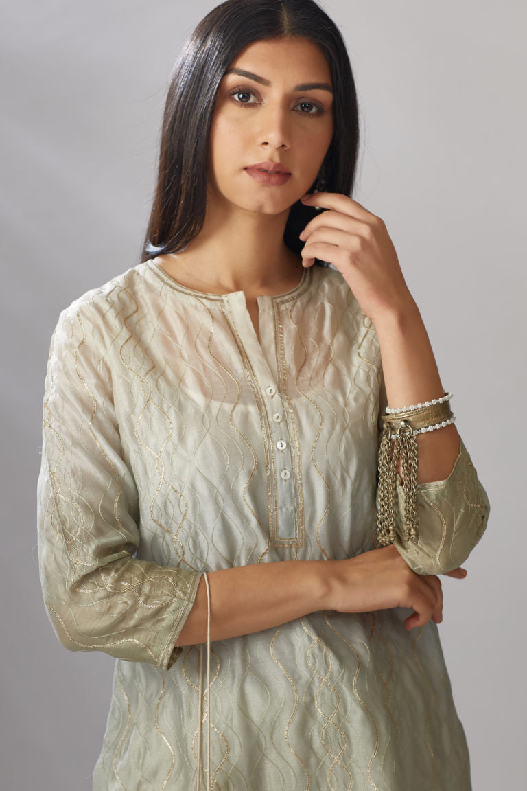 Straight kurta set with ombre dye and all-over gota work jaal