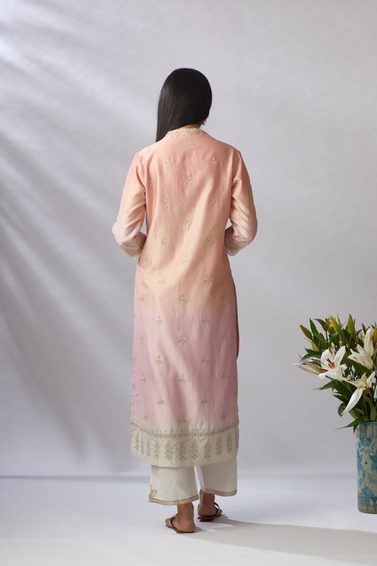 Pink ombre dyed straight kurta set, detailed with floral thread and zari embroidery