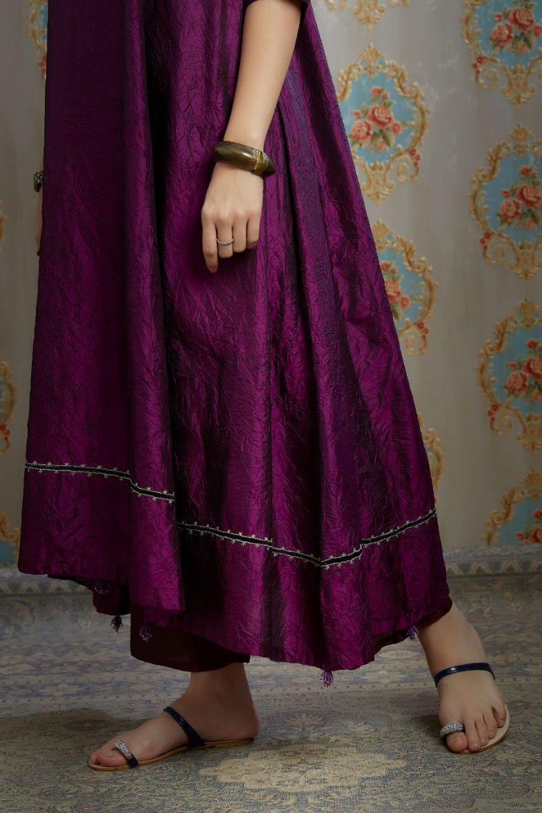 Asymmetric hem aubergin hand crushed silk kurta set with pulled thread embroidery
