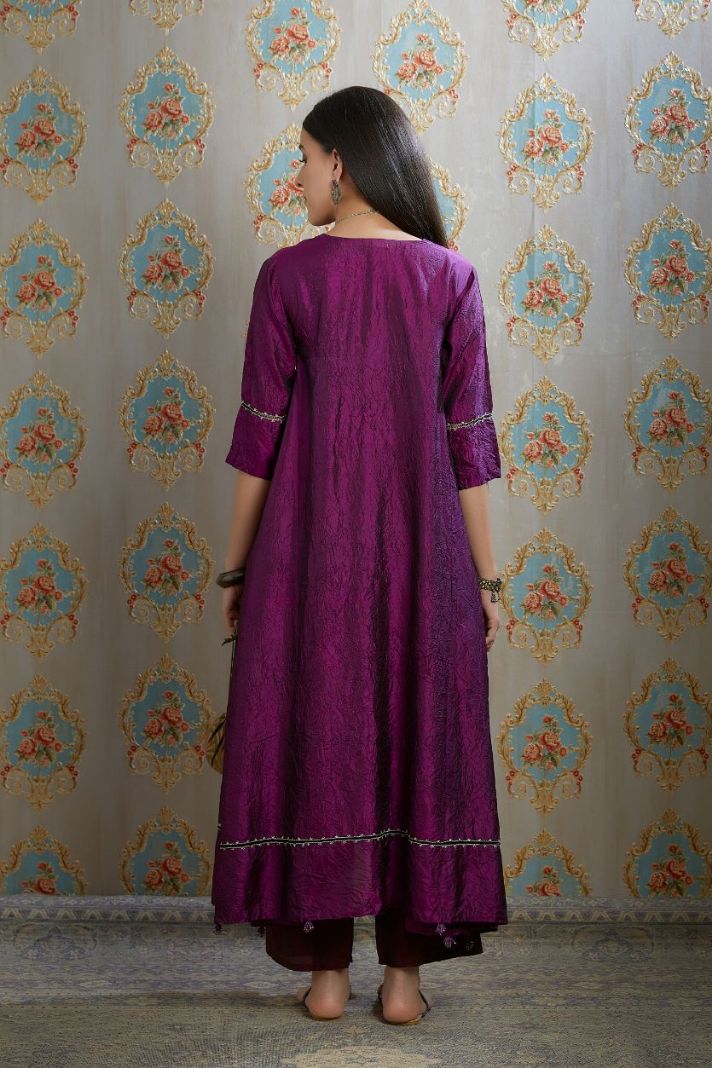 Asymmetric hem aubergin hand crushed silk kurta set with pulled thread embroidery
