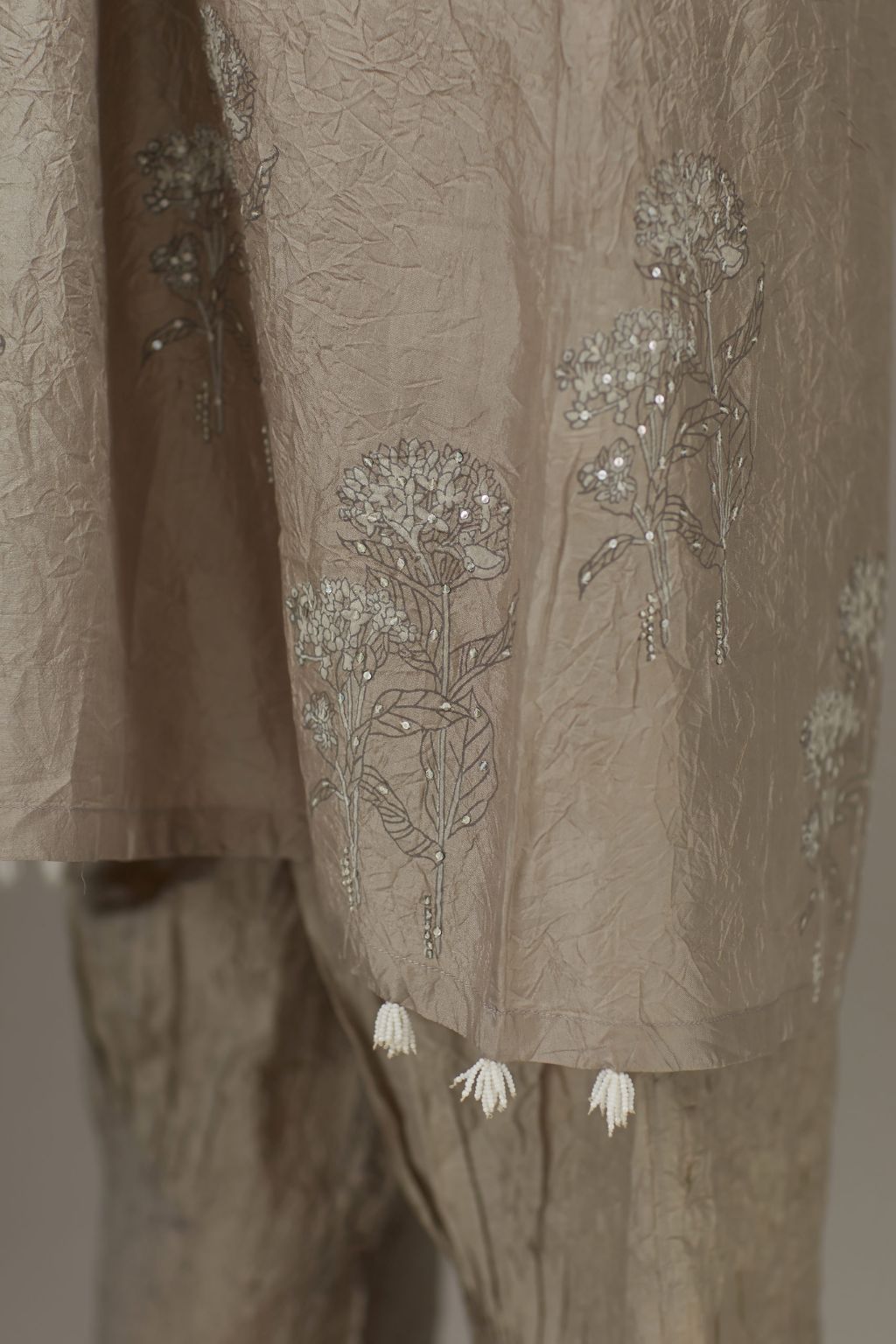 Grey hand crushed, block printed and embellished silk kurta set with pin tucks at placket