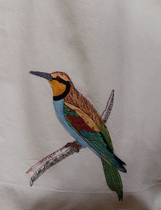 Embroidered 3D-Hummingbird ivory Canvas tote bag